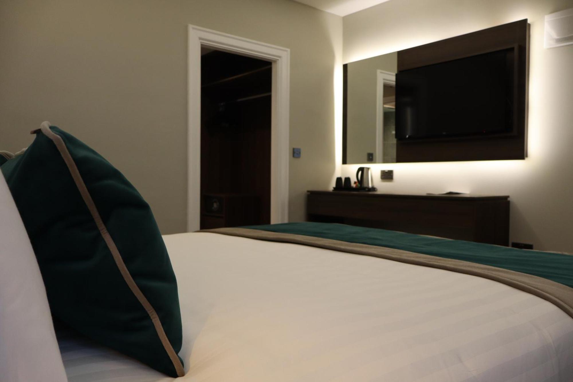 Iveagh Garden Hotel Dublin Eksteriør bilde