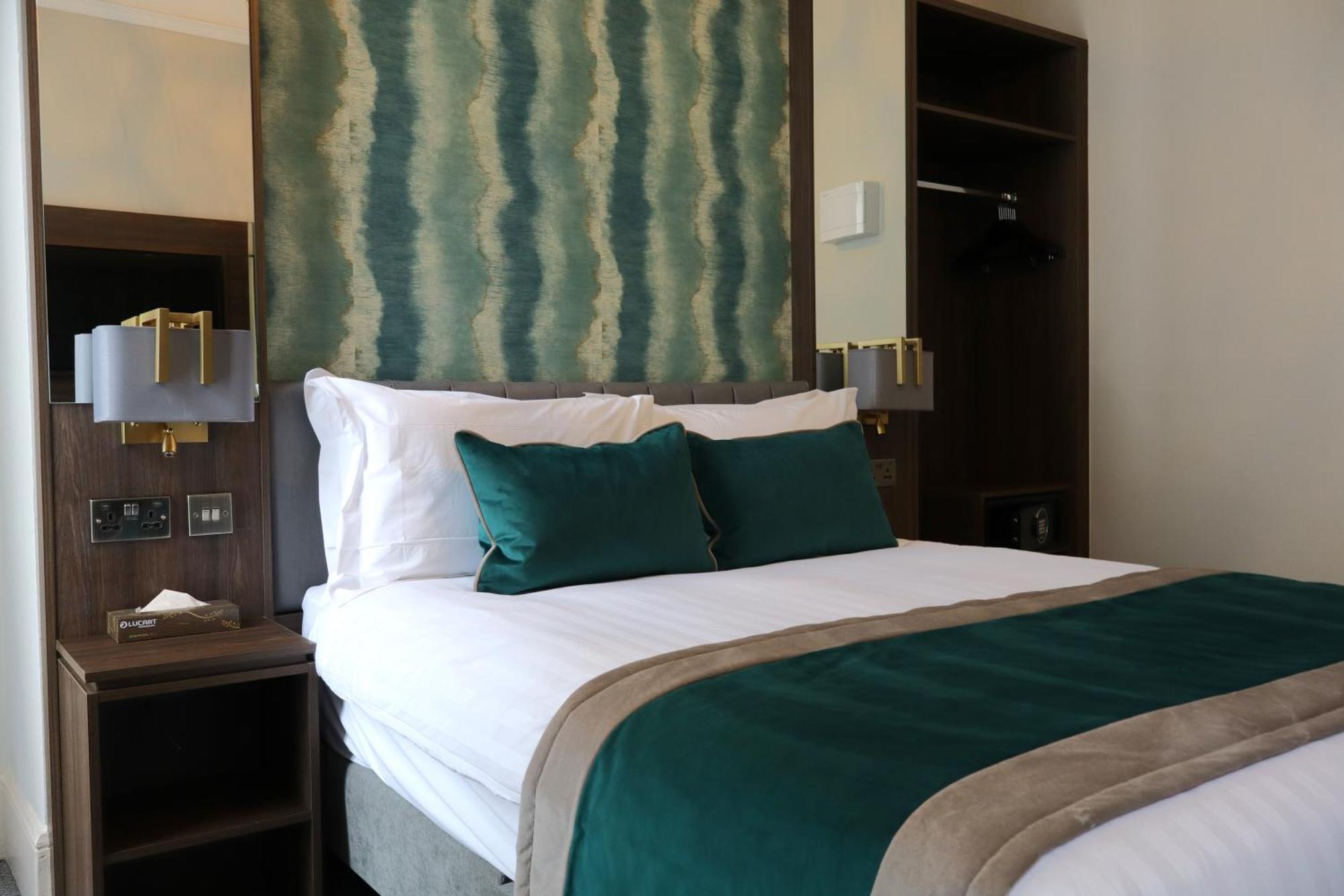 Iveagh Garden Hotel Dublin Eksteriør bilde