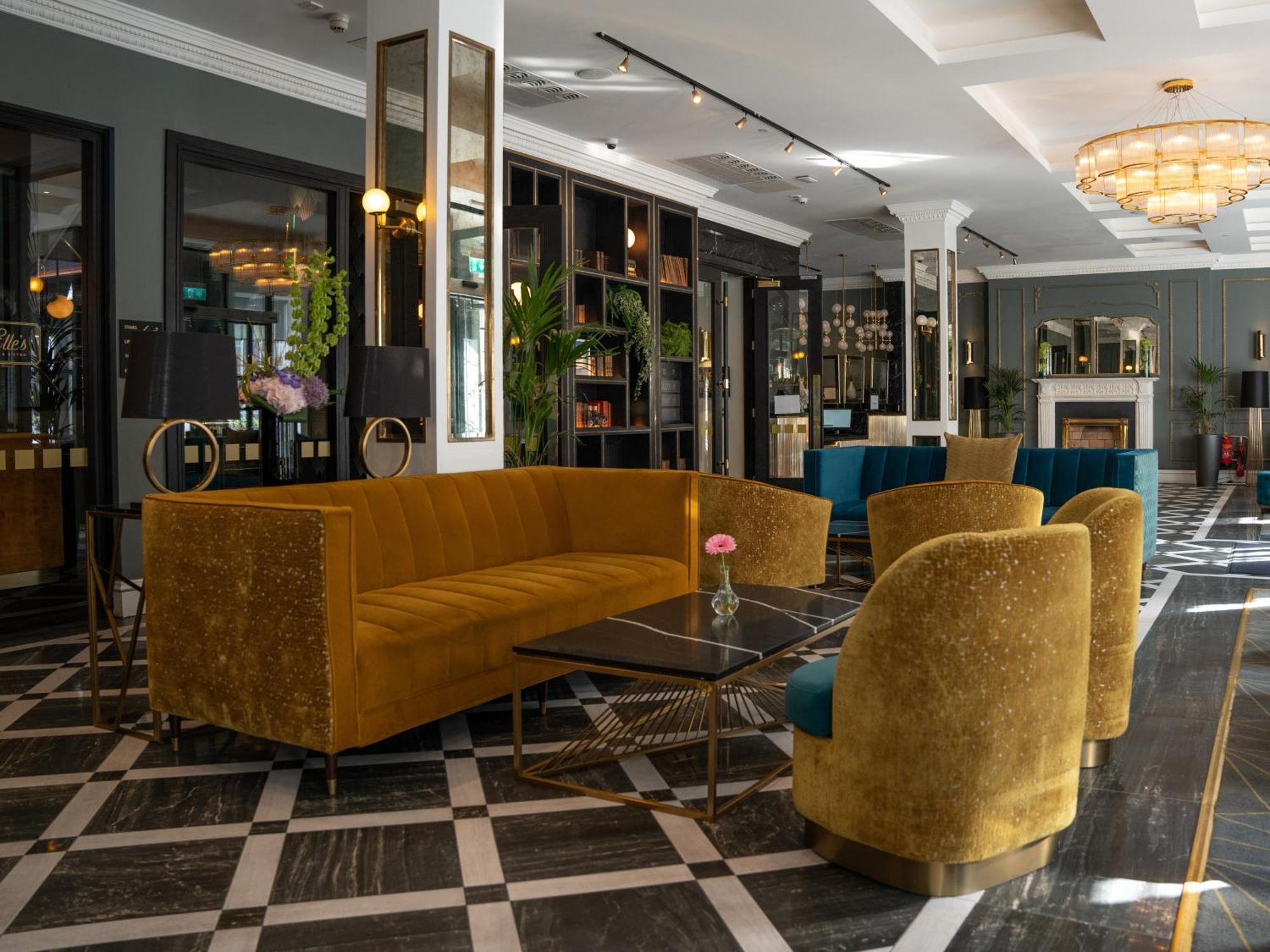 Iveagh Garden Hotel Dublin Eksteriør bilde
